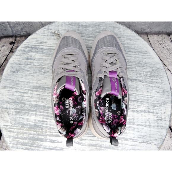 New Balance  997H Classics Gray/Floral	Women Size 6 New In Box - Picture 8 of 8